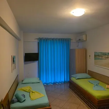 Closetothebeach8 * Himarë